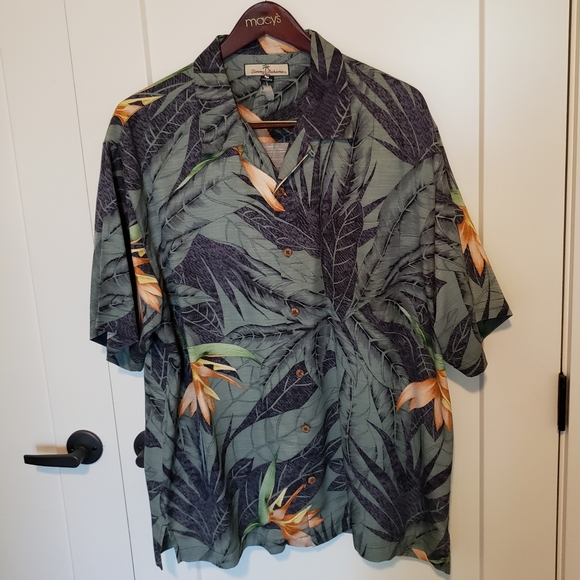 Tommy Bahama Other - VNTG Tommy Bahama Silk